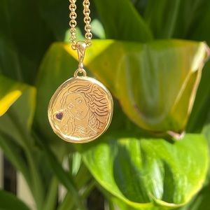 Common Era Aphrodite Necklace